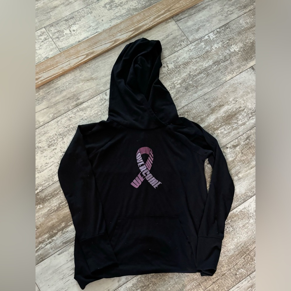 Cute light weight sweatshirt by Lularoe